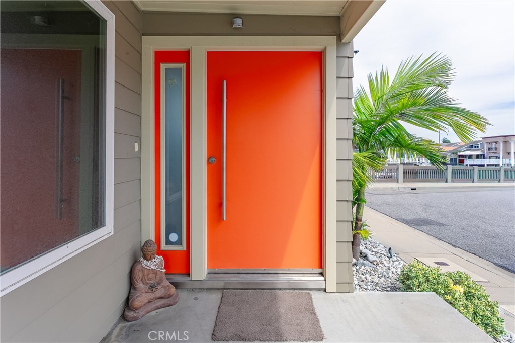 2144 Kingsbridge Way Oxnard, CA 93035 - Photo 3 of 31