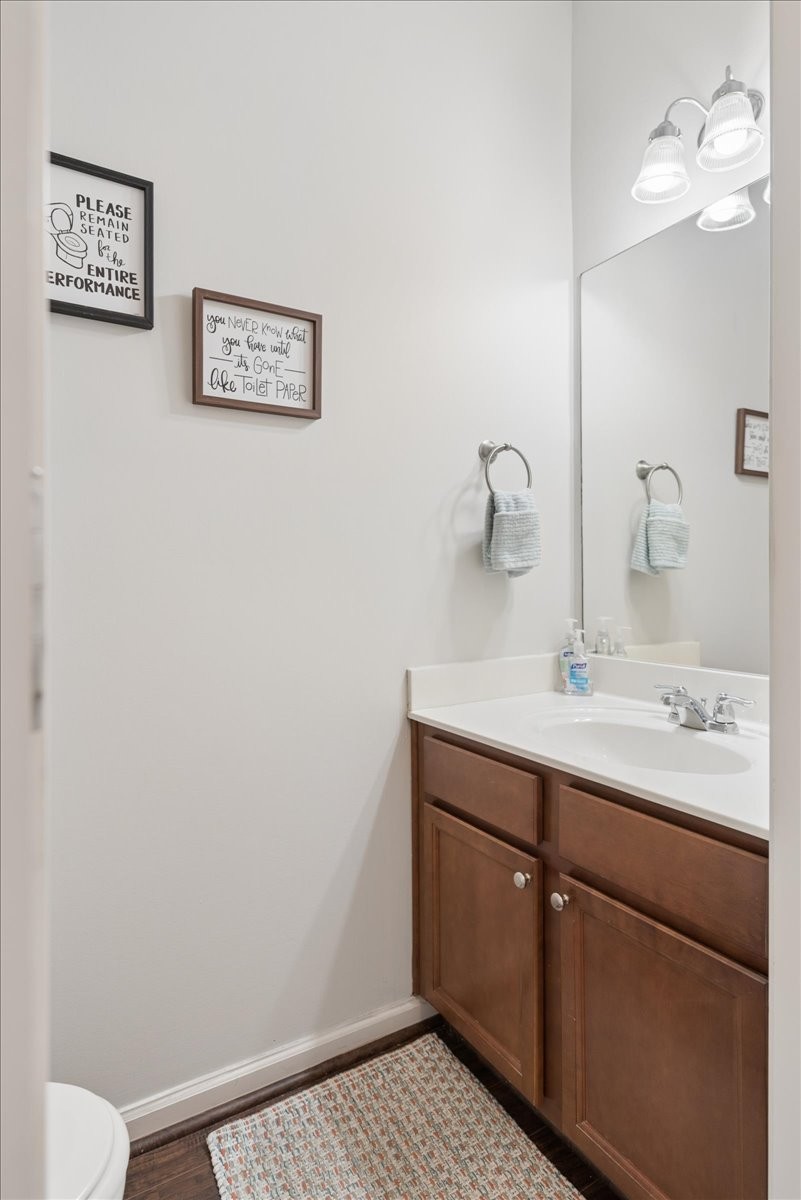 960 Morning Road Antioch, TN 37013 - Photo 8 of 36 a bathroom with a sink and a mirror