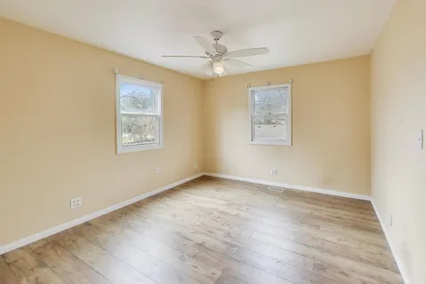 $299,000 | 5115 Parkview Drive, McCullom Lake, IL 60050