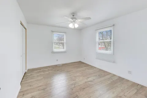 $299,000 | 5115 Parkview Drive, McCullom Lake, IL 60050