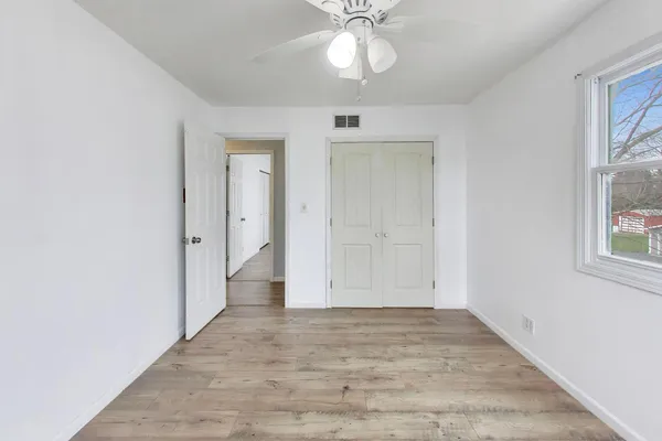 $299,000 | 5115 Parkview Drive, McCullom Lake, IL 60050
