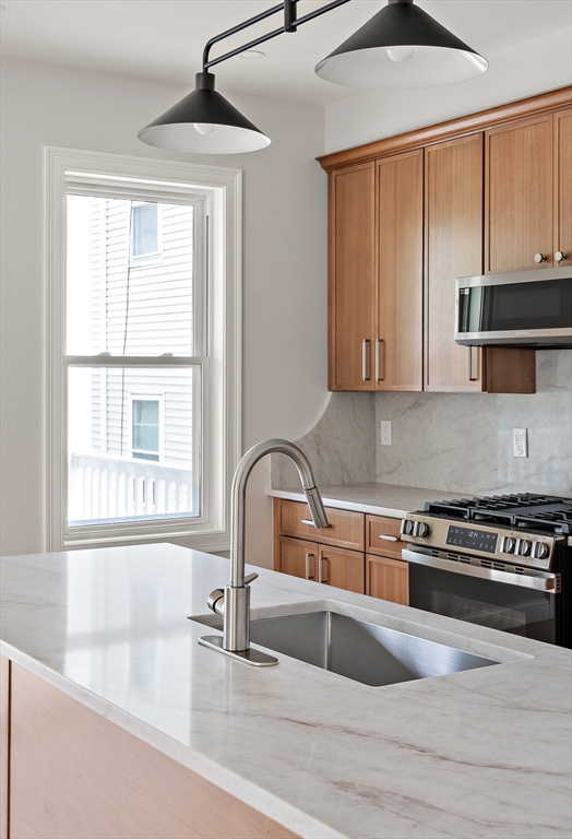 206 Byron Street, Unit 1 Boston, MA 02128 - Photo 2 of 19