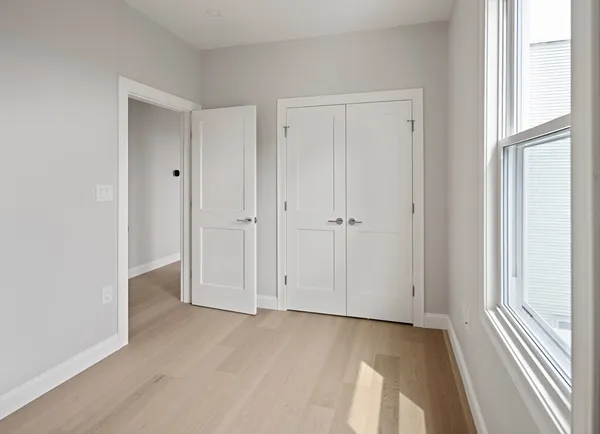 $4,200 | 206 Byron Street, Unit 1, Boston, MA 02128