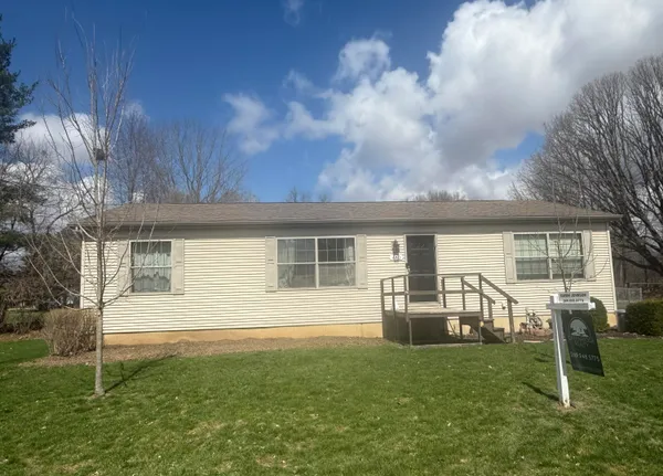 $195,000 | 460 Ellsworth Street, Bellevue, MI 49021