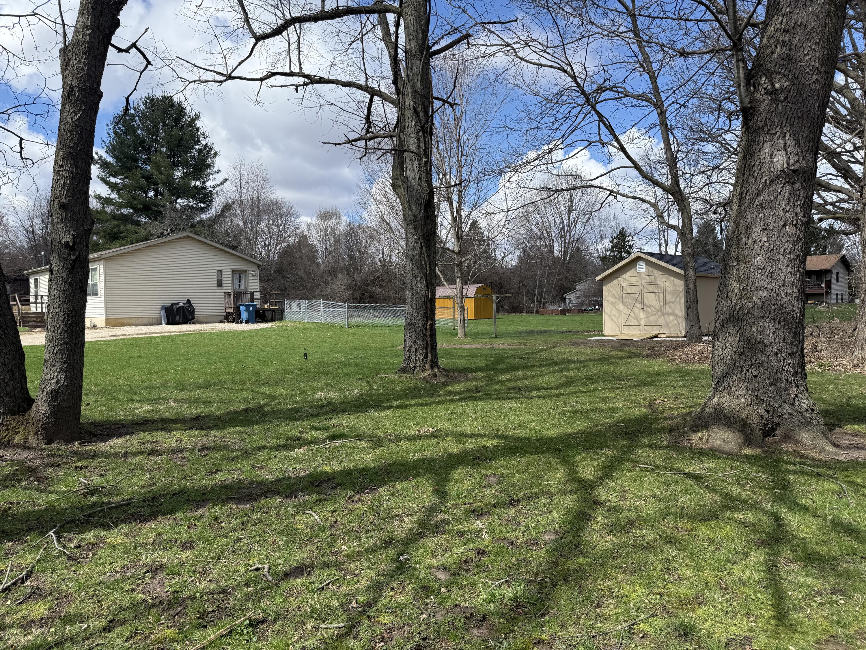 460 Ellsworth Street Bellevue, MI 49021 - Photo 12 of 38 IMG_3596