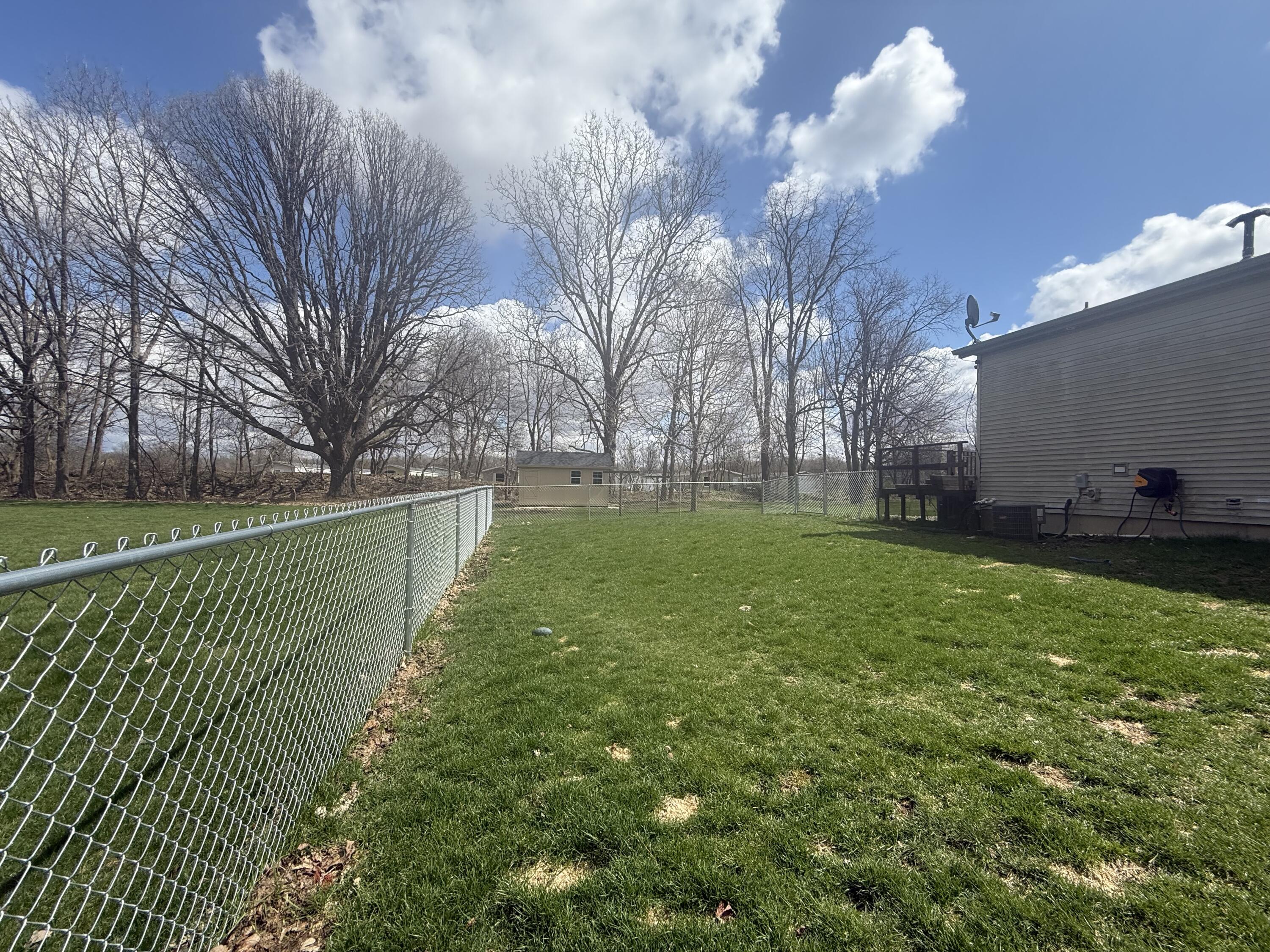 460 Ellsworth Street Bellevue, MI 49021 - Photo 7 of 38 IMG_3595