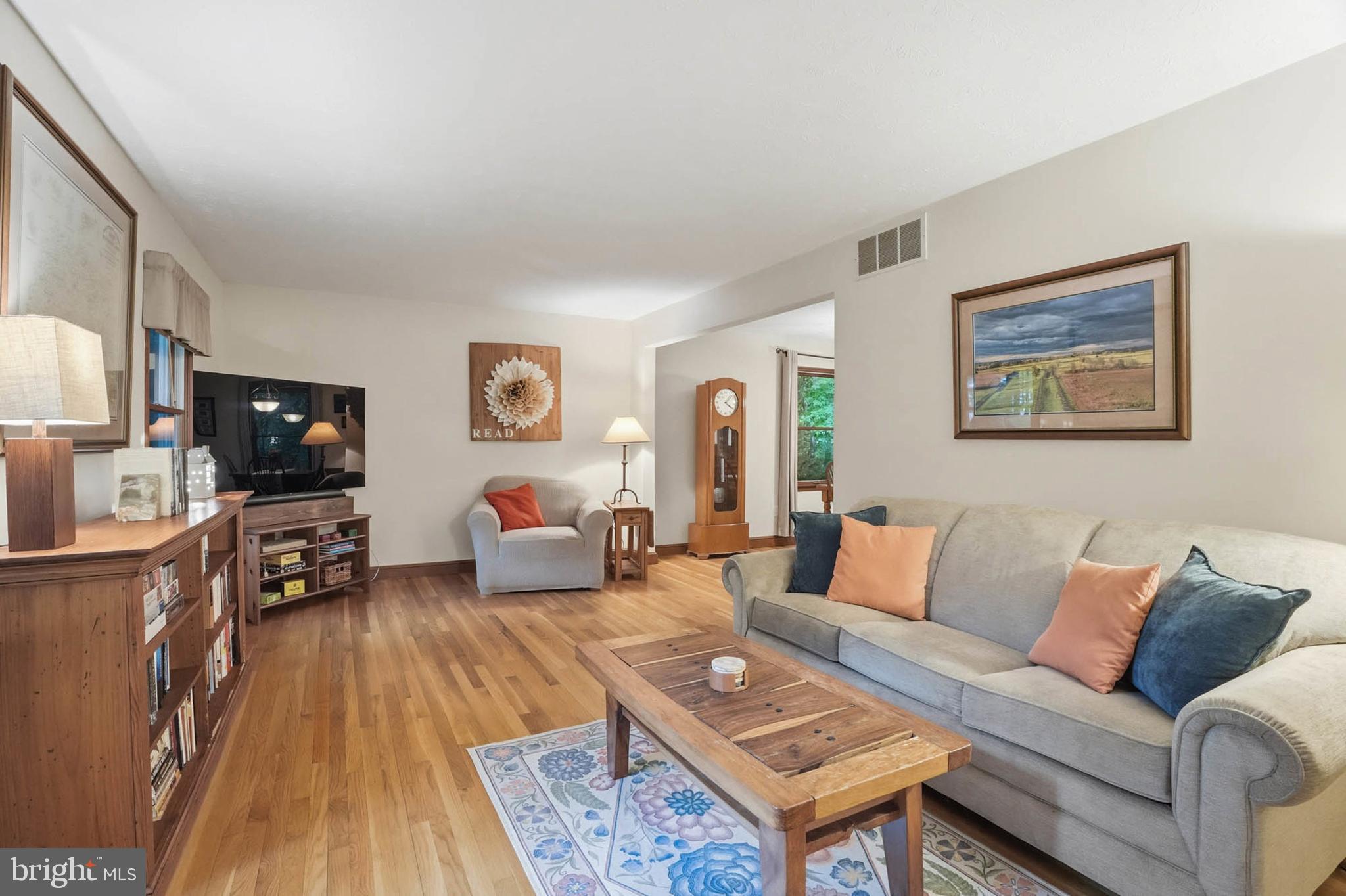 7049 Mink Hollow Road Highland, MD 20777 - Photo 25 of 72 Beautiful hardwood floors