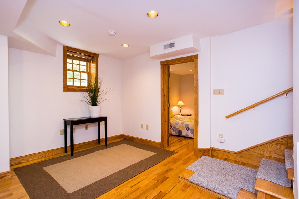 9-11 Gardner Road, Unit 1 Cambridge, MA 02139 - Photo 4 of 9 Gallery Image 4