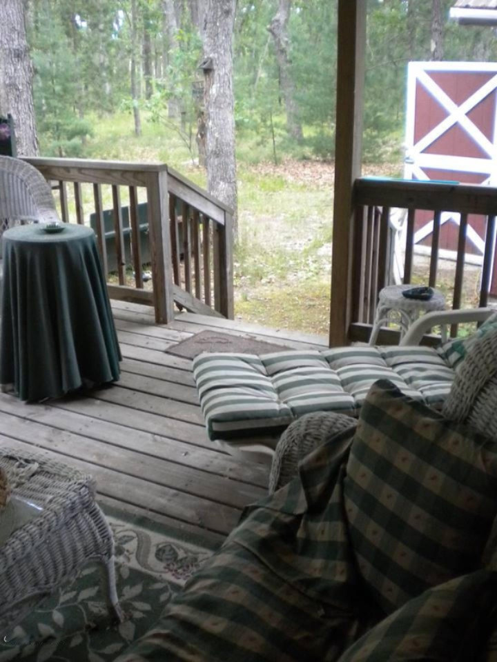 3829 Stronach Road Manistee, MI 49660 - Photo 11 of 21 10409002_10204174852912999_2260438572806