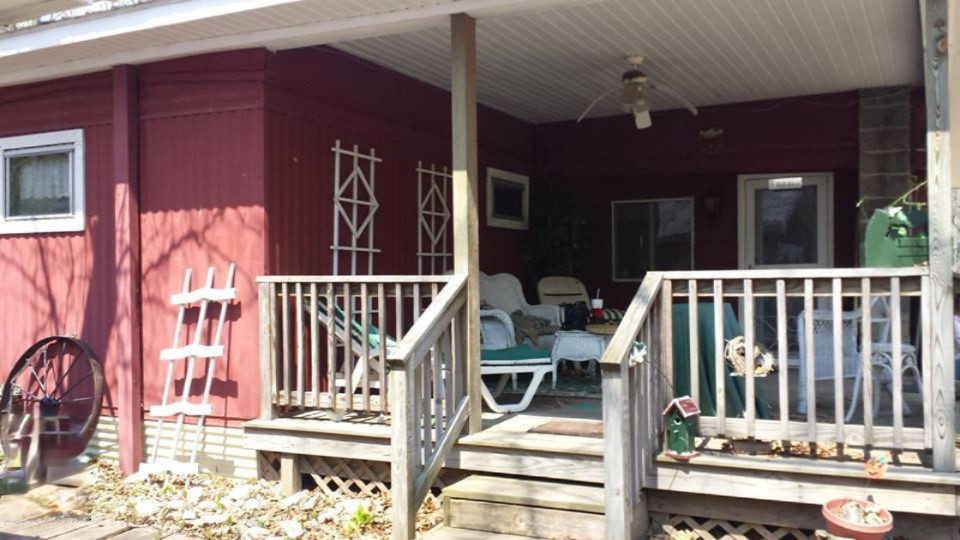 3829 Stronach Road Manistee, MI 49660 - Photo 17 of 21 11227772_10203899385946497_2283091930540