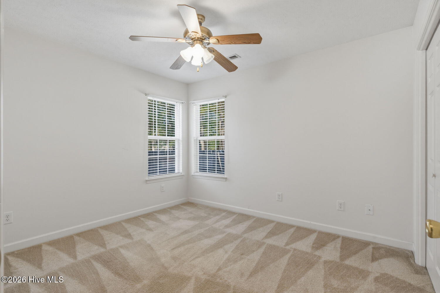 1481 East Boiling Spring Road Southport, NC 28461 - Photo 27 of 46 40-web-or-mls-Cammediallc.com (23 of 44)