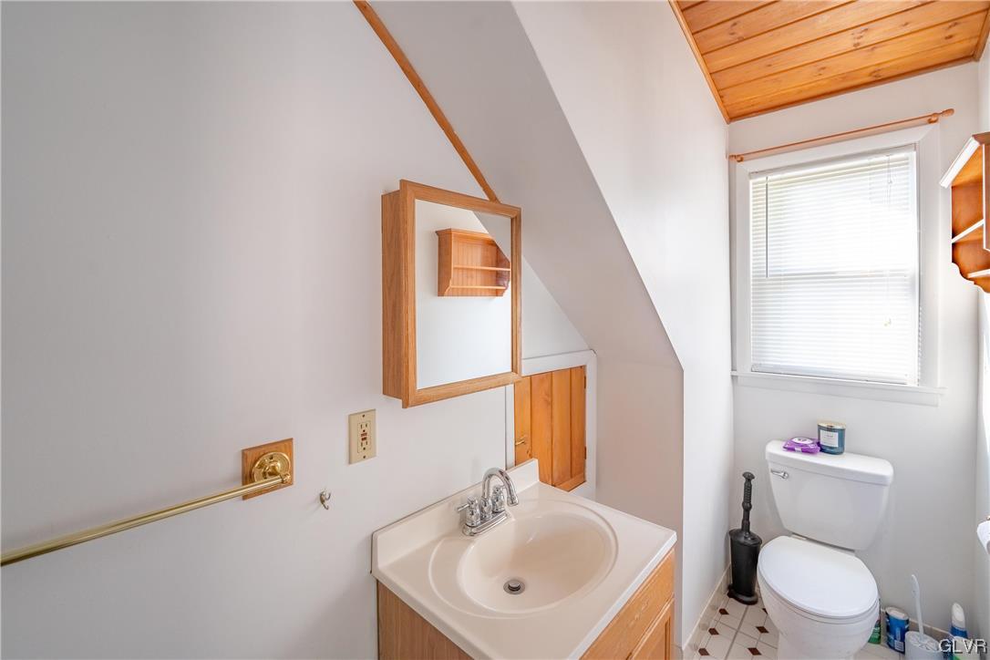 745 Magnolia Road Hellertown, PA 18055 - Photo 22 of 35 Gallery Image 22