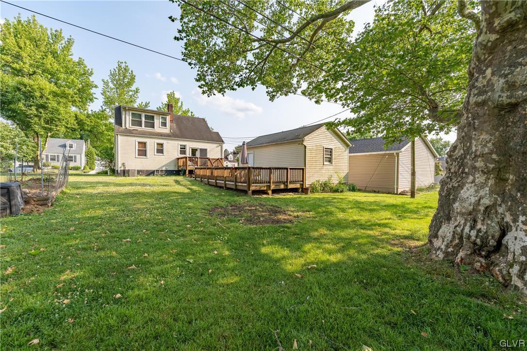 745 Magnolia Road Hellertown, PA 18055 - Photo 34 of 35 Gallery Image 34