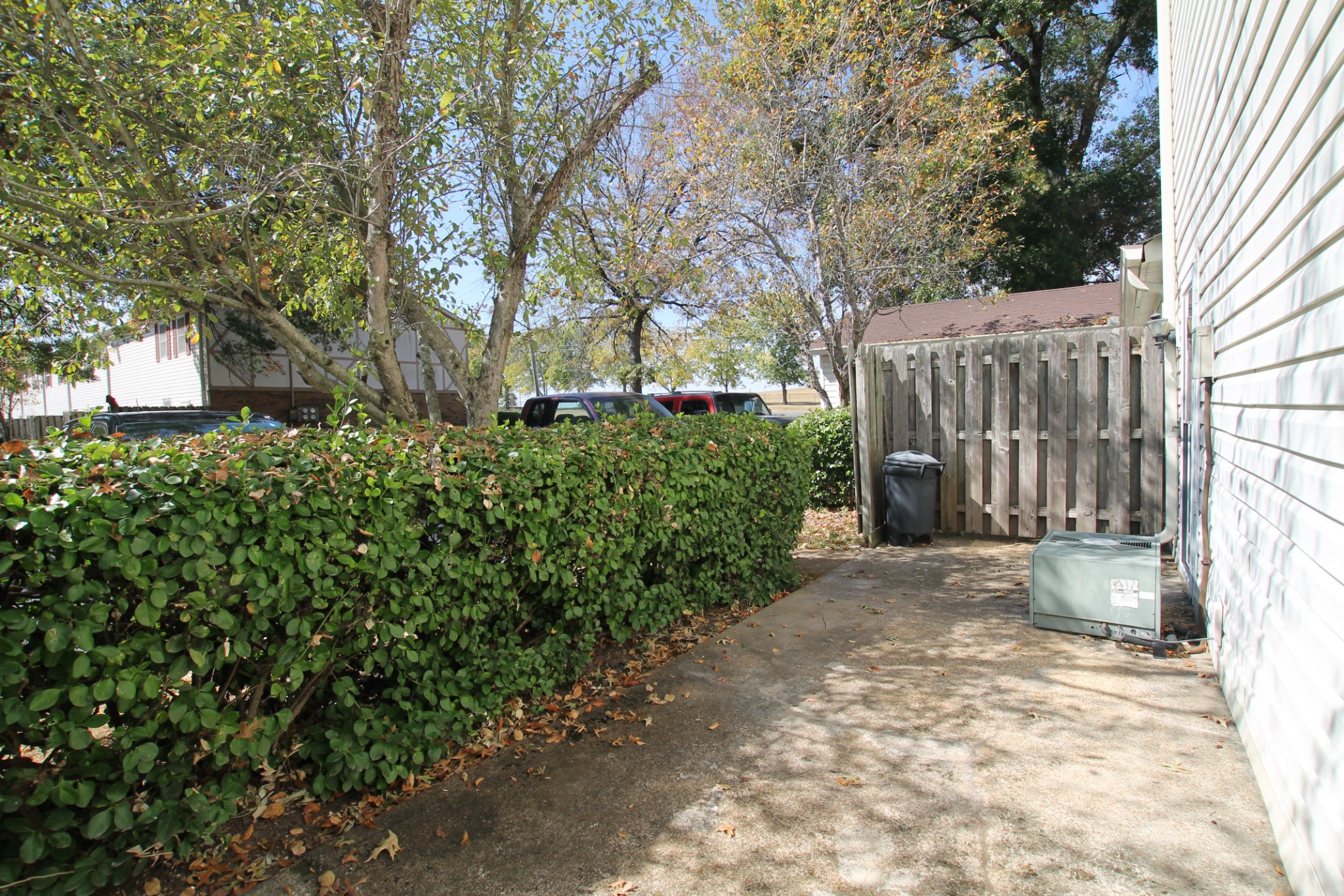 1301 Neelys Bend Road, Unit 91 Madison, TN 37115 - Photo 33 of 33 a view of a backyard with pathway