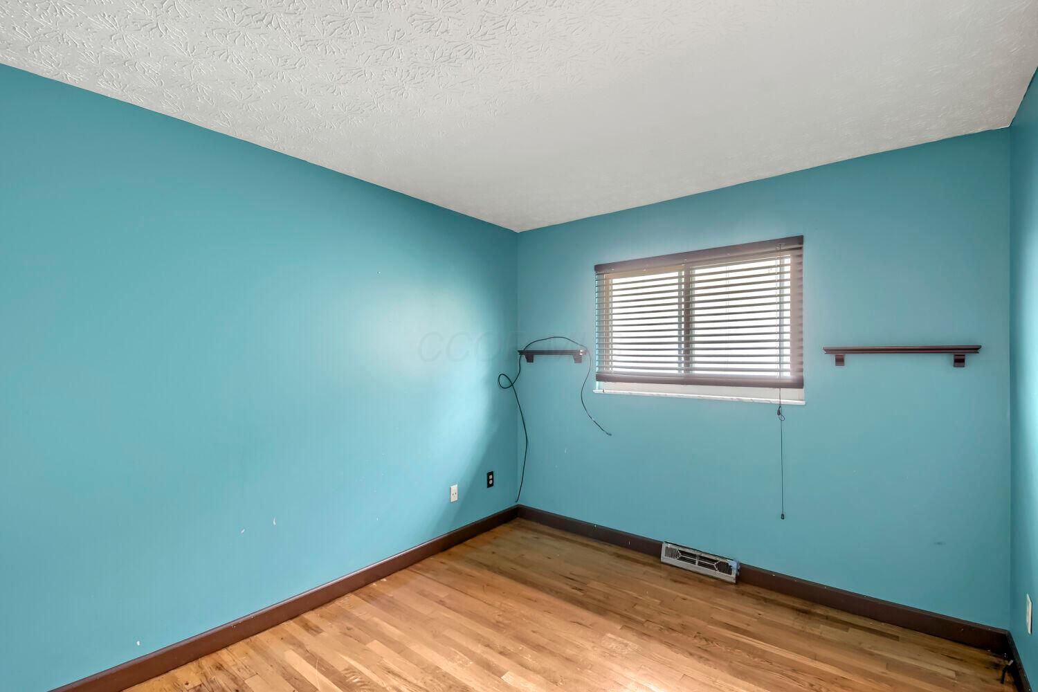 5531 Karl Road Columbus, OH 43229 - Photo 23 of 28 5531 Karl Rd - Web Quality - 023 - 23 Be