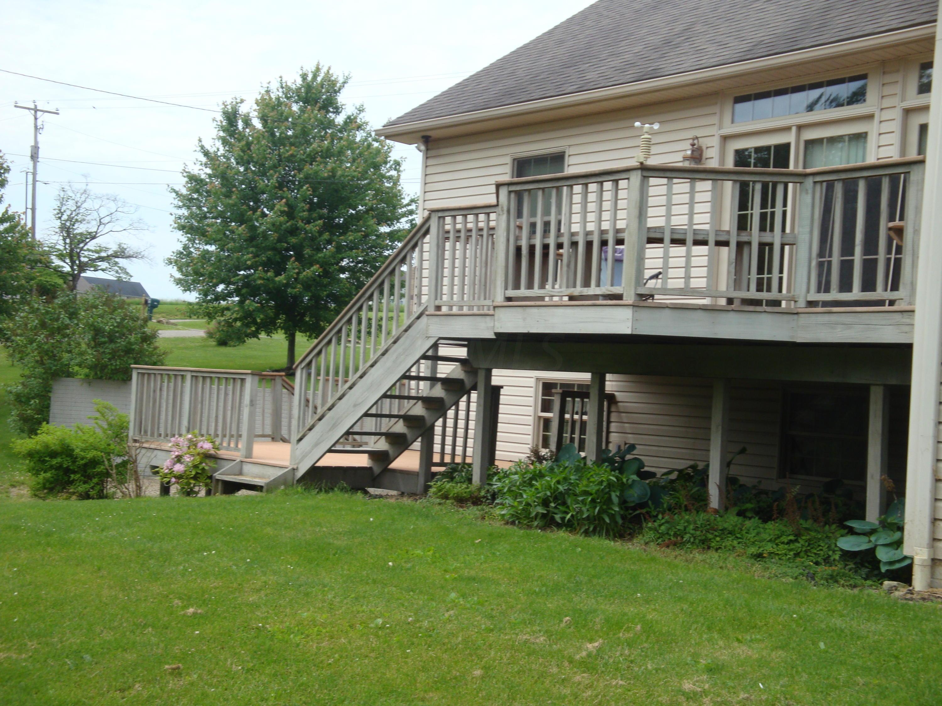 6110 Ballard Road Nashport, OH 43830 - Photo 4 of 27