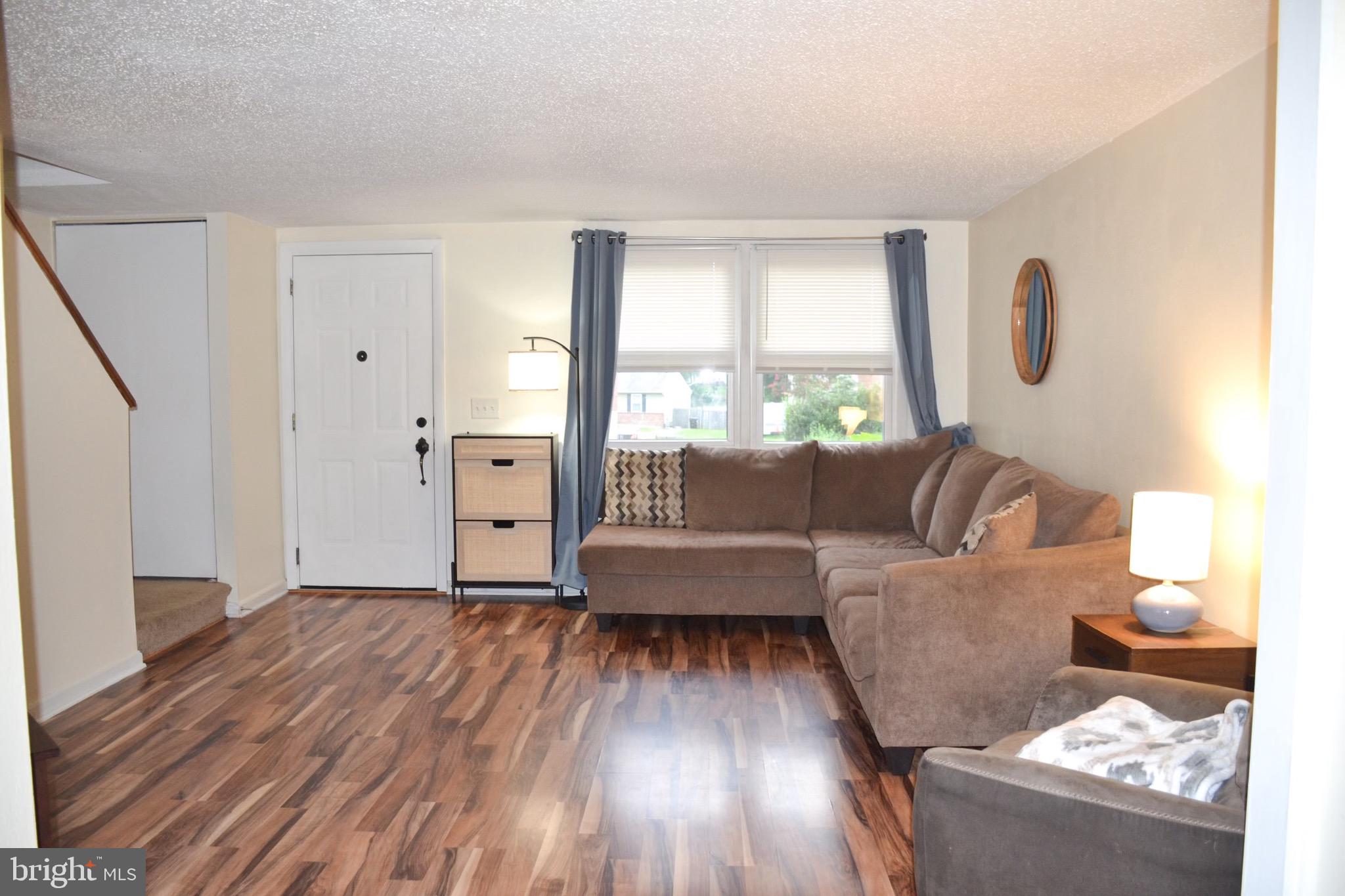 8110 Stratman Road Baltimore, MD 21222 - Photo 3 of 17