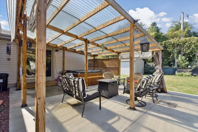 $289,900 | 1326 South Orchard Street, Janesville, WI 53546