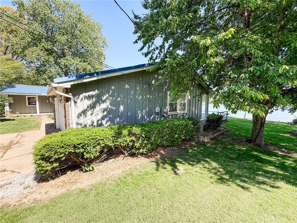 205 Sycamore Road Paris, IL 61944 - Photo 41 of 44