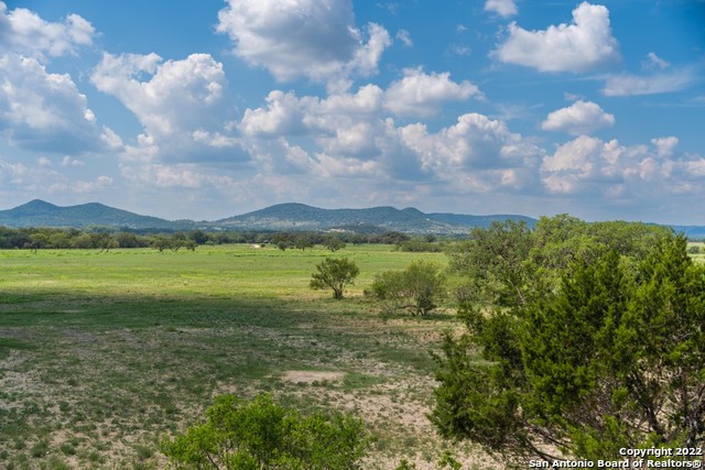 1050 B&r Road Utopia, TX 78884 - Photo 1 of 1 Gallery Image 1