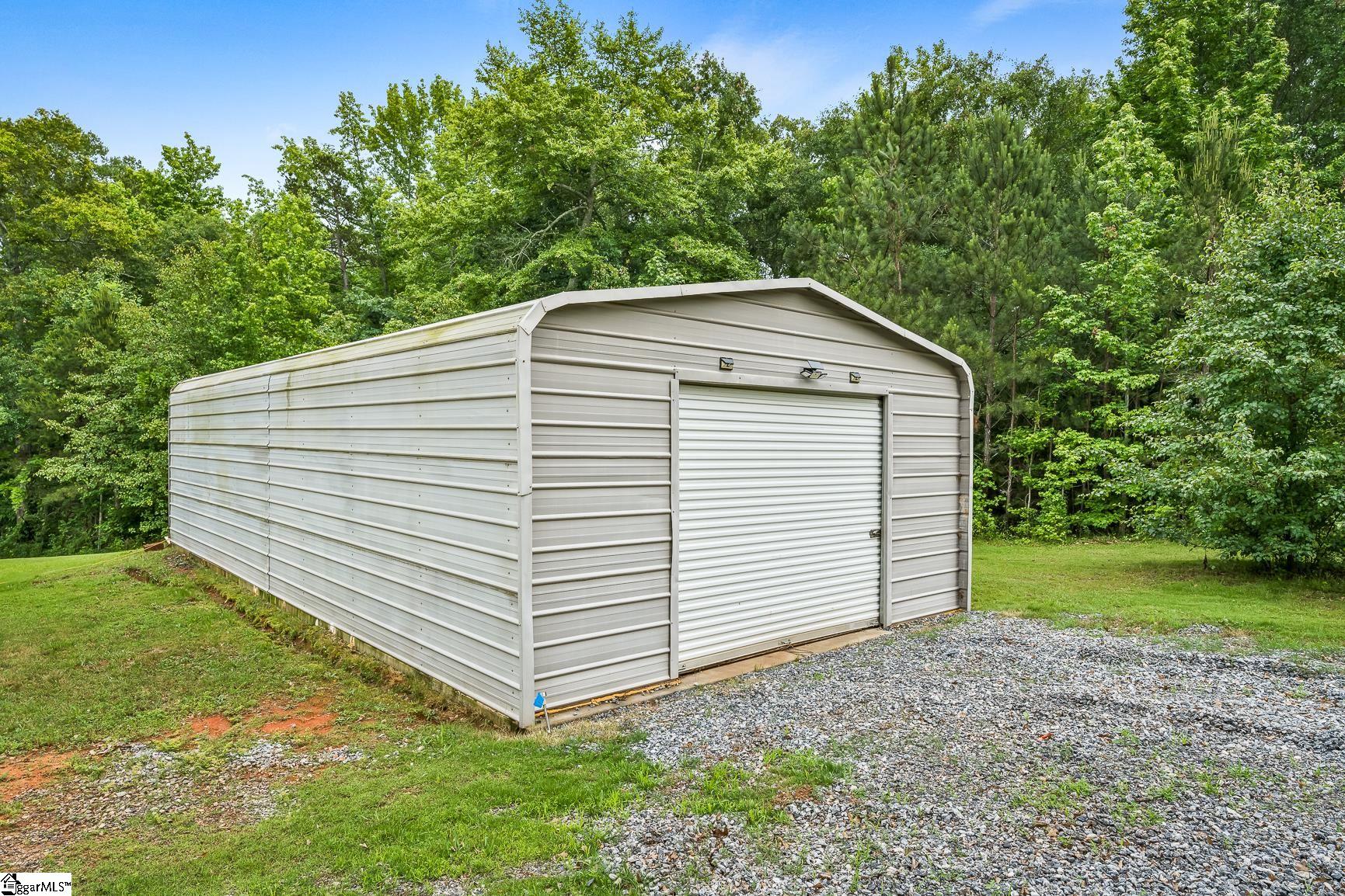 1013 Farmer Road Starr, SC 29684 - Photo 19 of 34