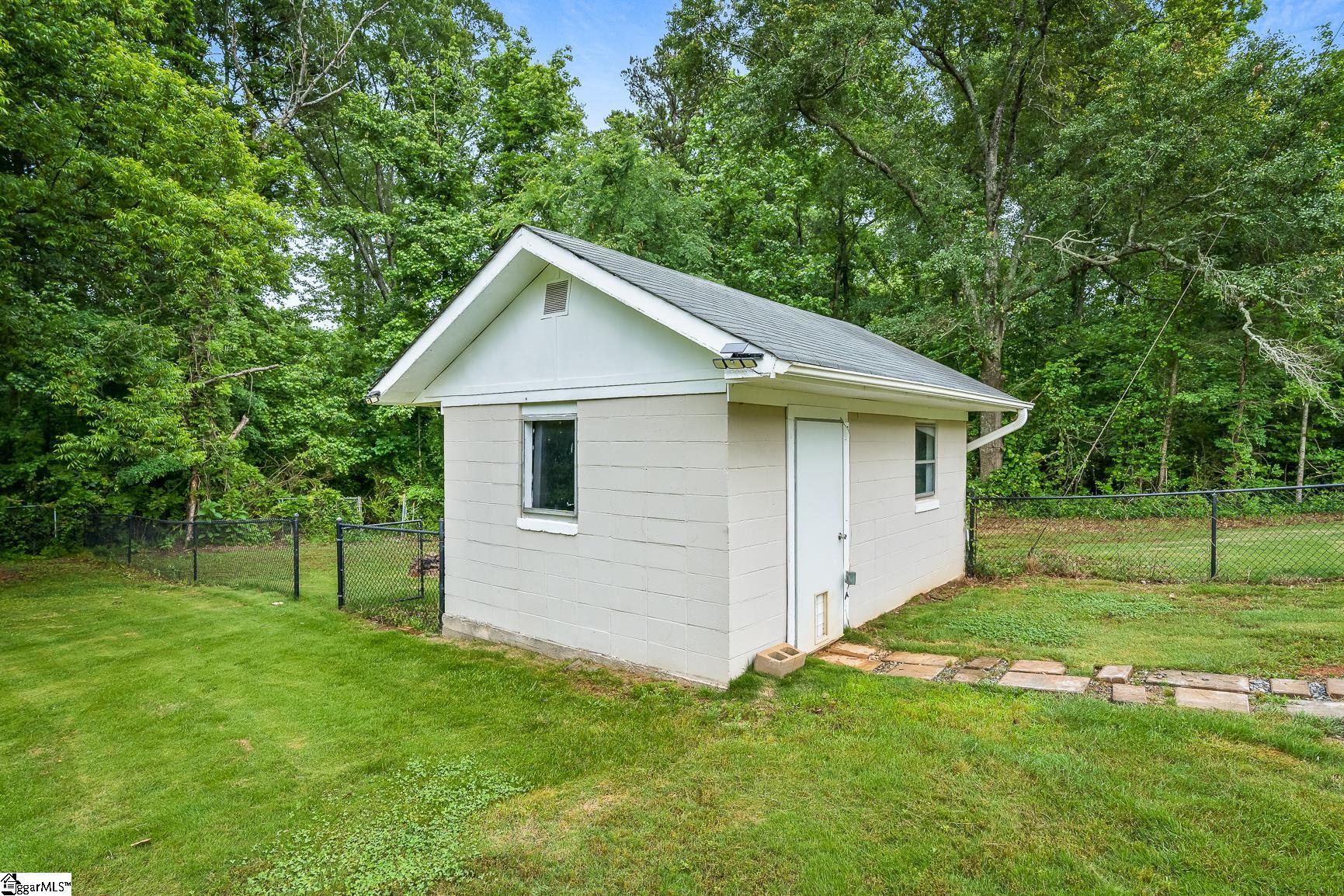 1013 Farmer Road Starr, SC 29684 - Photo 29 of 34