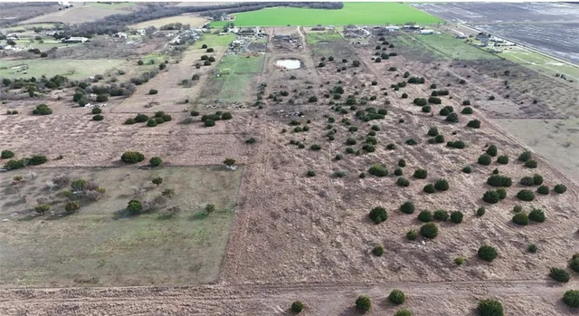 $230,000 | 3473 Bluhm Road, West, TX 76691
