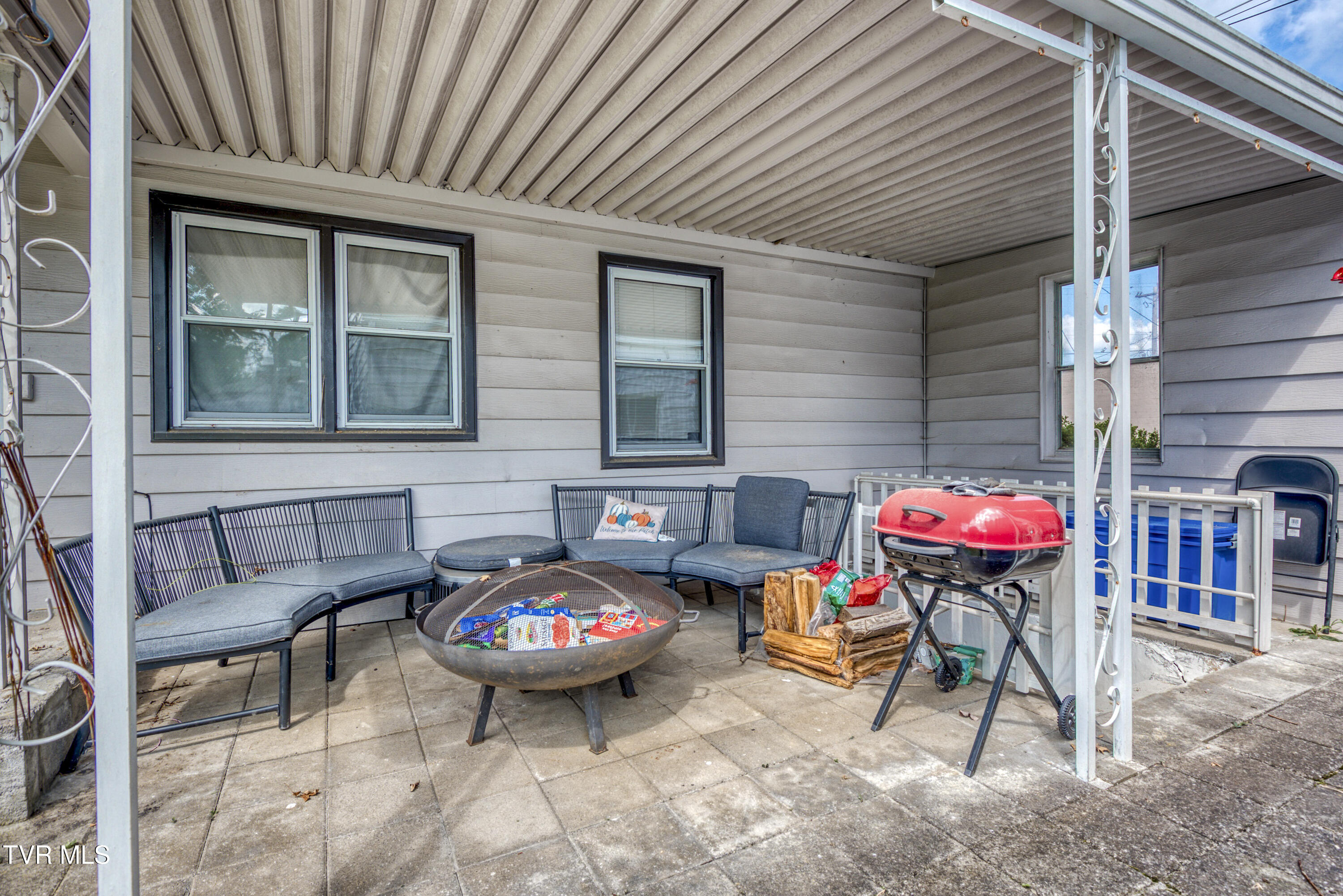 761 Chatham Hill Road Marion, VA 24354 - Photo 7 of 31 761-chatham-Hill-Rd-Marion-VA Matt-Smith