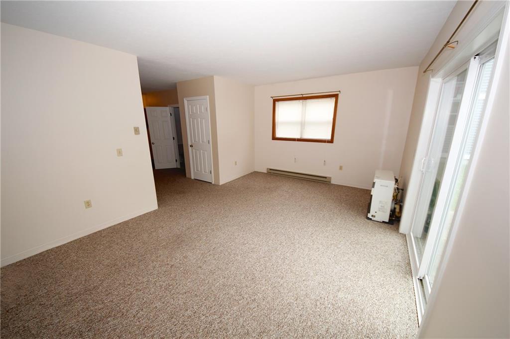 24 Witham Street, Unit 14 Springvale, ME 04083 - Photo 12 of 16 Photo