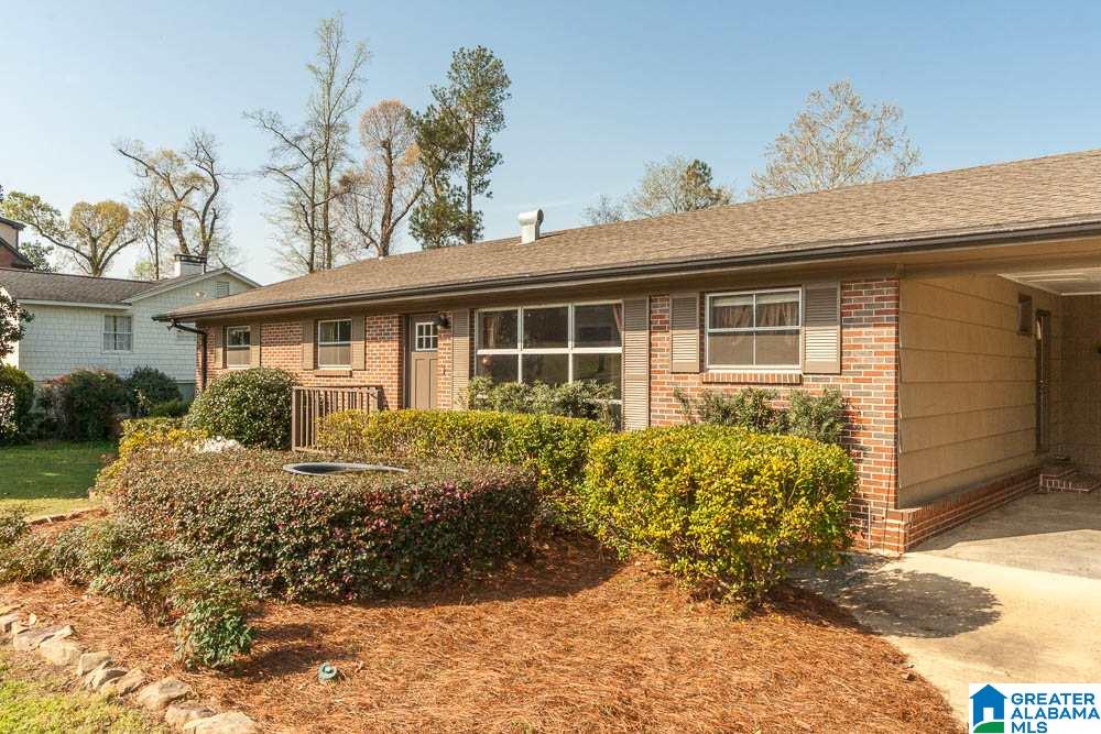 3009 Dolly Ridge Drive Birmingham, AL 35243 - Photo 4 of 42