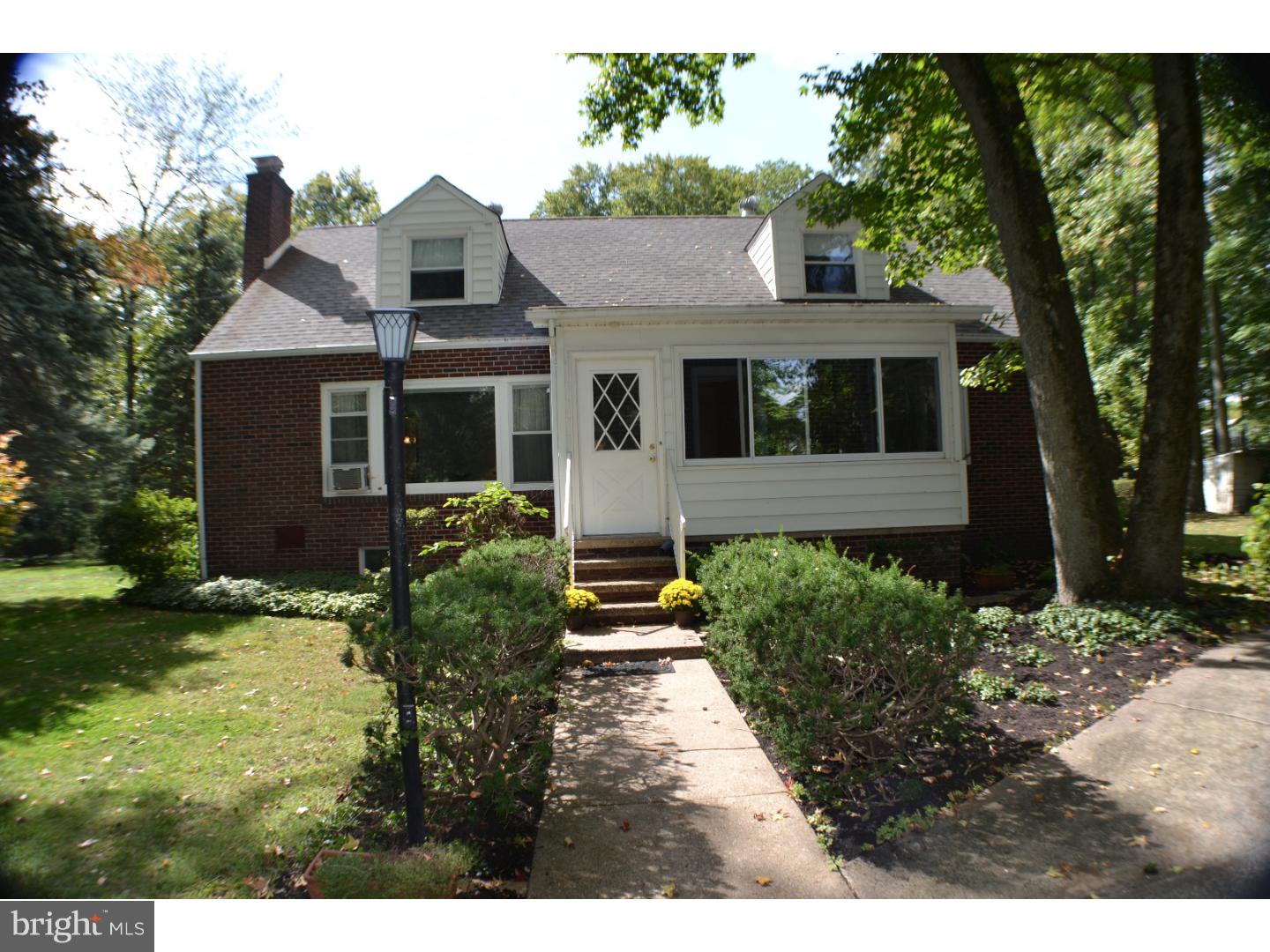 304 West Ferry Road Yardley, PA 19067 - Photo 1 of 25 Exterior Front