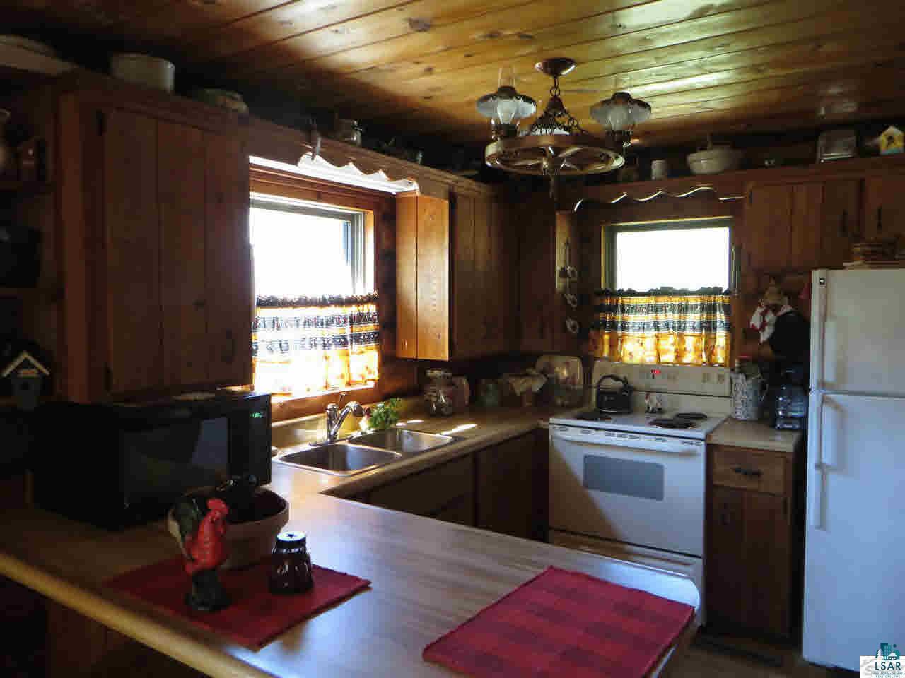 7190 Old 11 Road South Range, WI 54874 - Photo 3 of 17