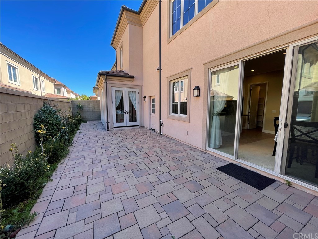 71 Thornapple Irvine, CA 92620 - Photo 14 of 18 a view of a entryway front of house