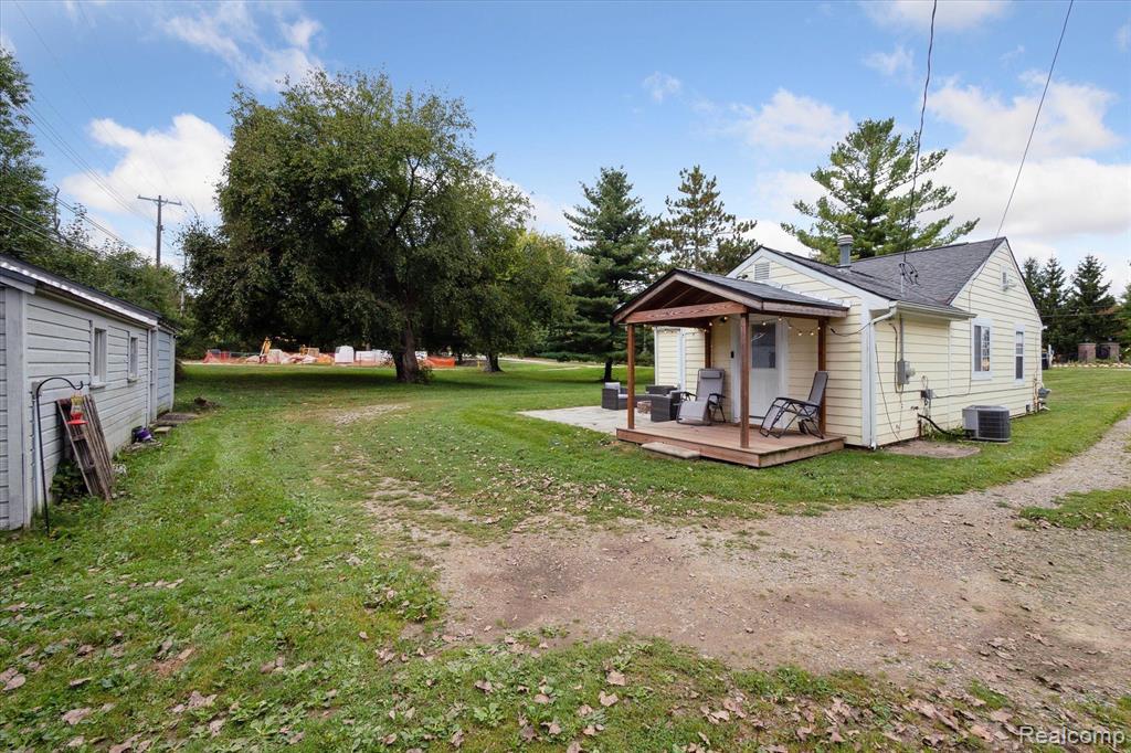 6149 Waldon Road Clarkston, MI 48346 - Photo 31 of 33