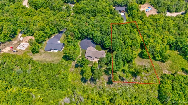 $60,000 | Tbd Tbd Dillexie Lane, Manistique, MI 49854