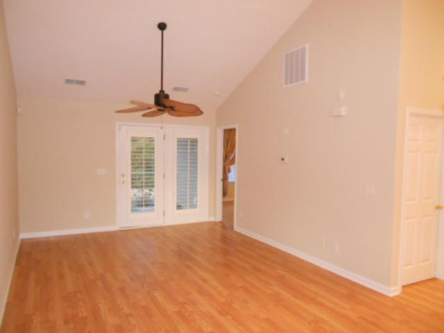 1226 River Rock Road Hanahan, SC 29410 - Photo 9 of 22 DSCN1773
