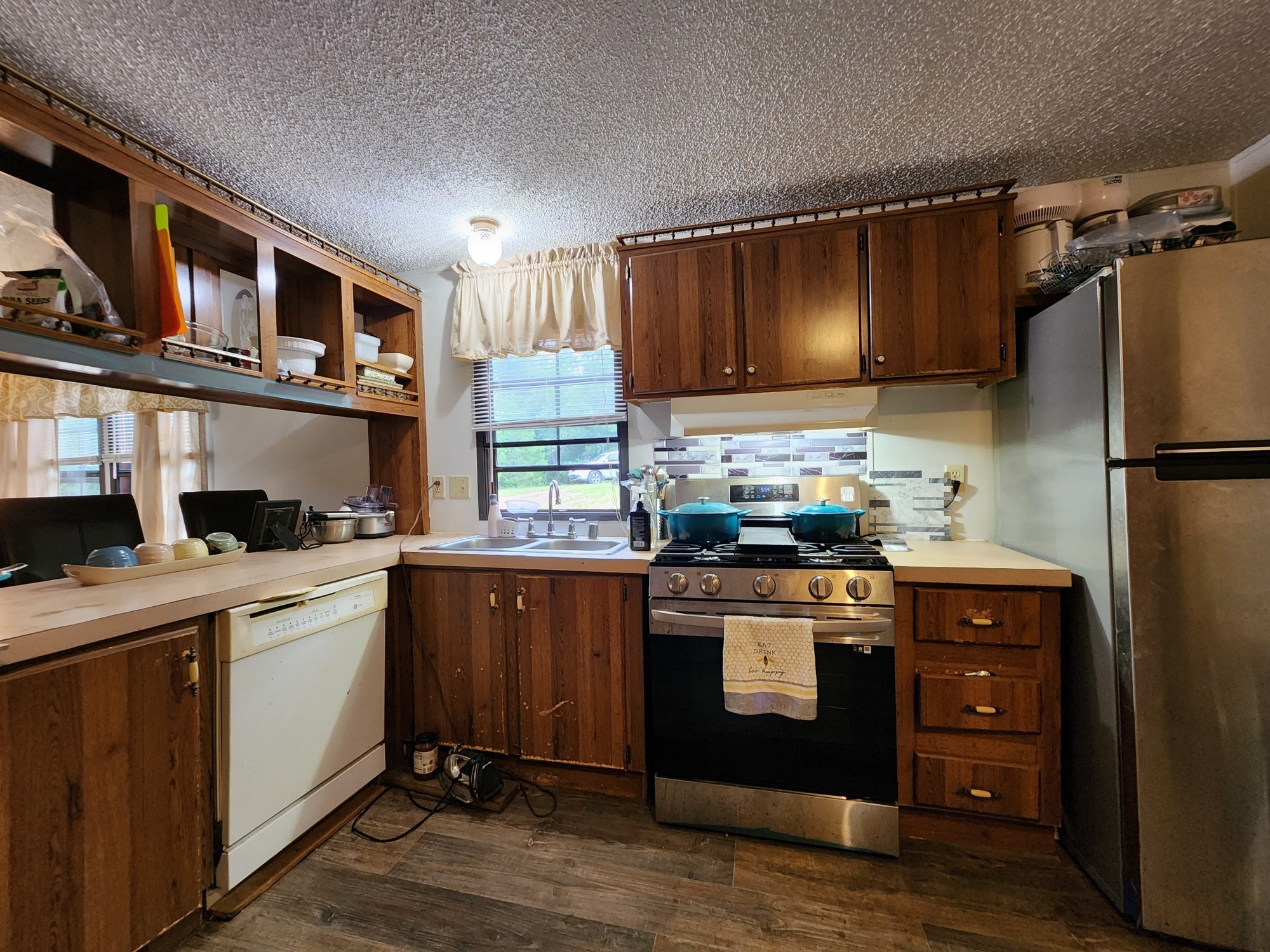 1135 Seiber Ridge Road Hohenwald, TN 38462 - Photo 4 of 18
