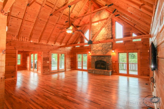 3042 A Parker Eller Road Lansing, NC 28643 - Photo 34 of 41