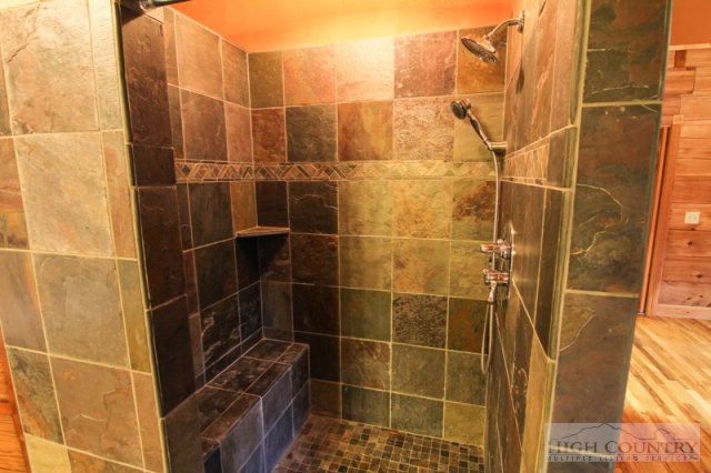 3042 A Parker Eller Road Lansing, NC 28643 - Photo 8 of 41