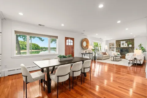 $989,000 | 168 Furnace Brook Parkway, Quincy, MA 02169