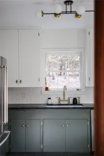 $575,000 | 802 Lonesome Trail, Driftwood, TX 78619