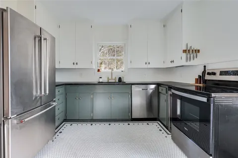 $575,000 | 802 Lonesome Trail, Driftwood, TX 78619