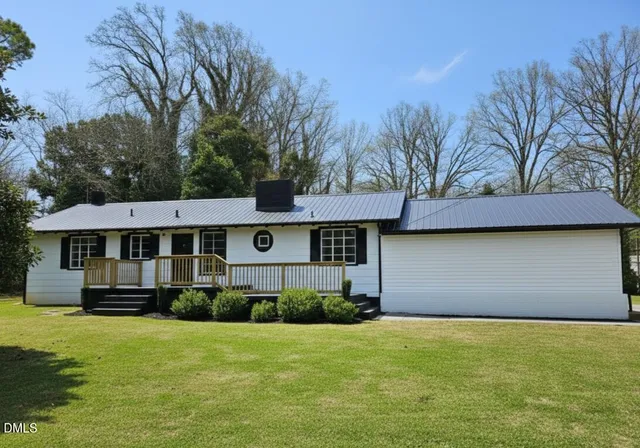 $265,000 | 519 West Raleigh Street, Siler City, NC 27344