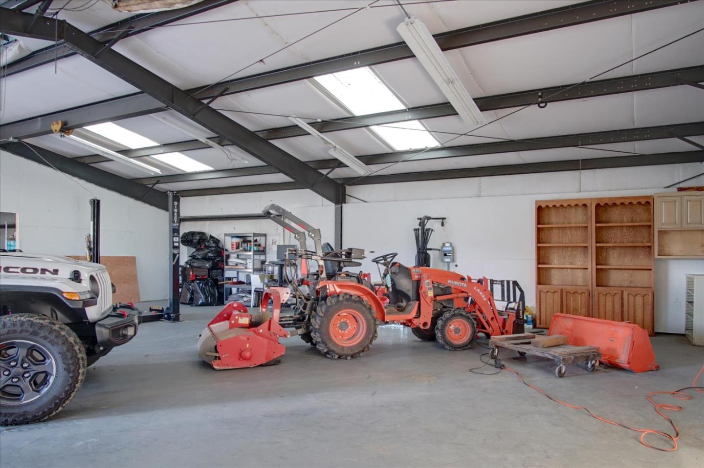 9210 Burchell Road Gilroy, CA 95020 - Photo 47 of 58