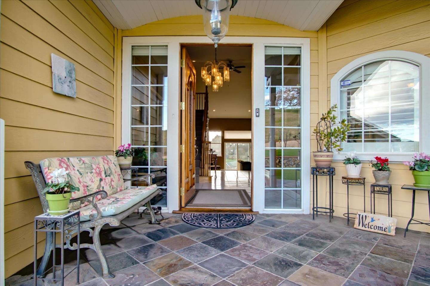 9210 Burchell Road Gilroy, CA 95020 - Photo 7 of 58