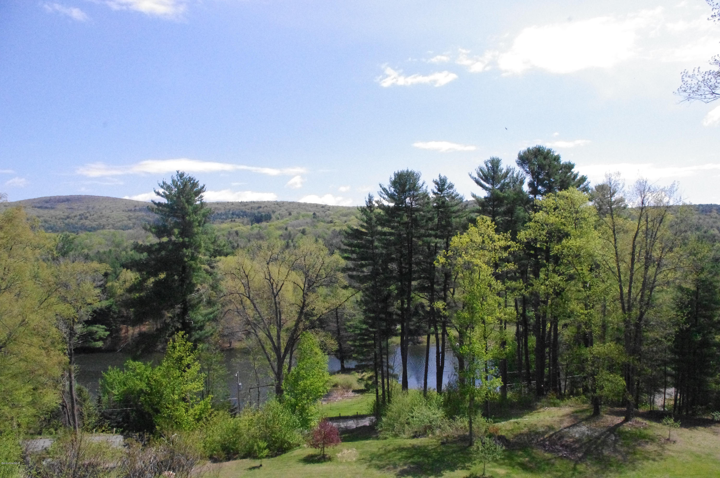 75 Monument Valley Road Great Barrington, MA 01230 - Photo 10 of 15 IMGP9455