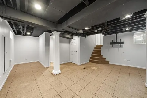 $475,000 | 222 West 70th Street, Kansas City, MO 64113