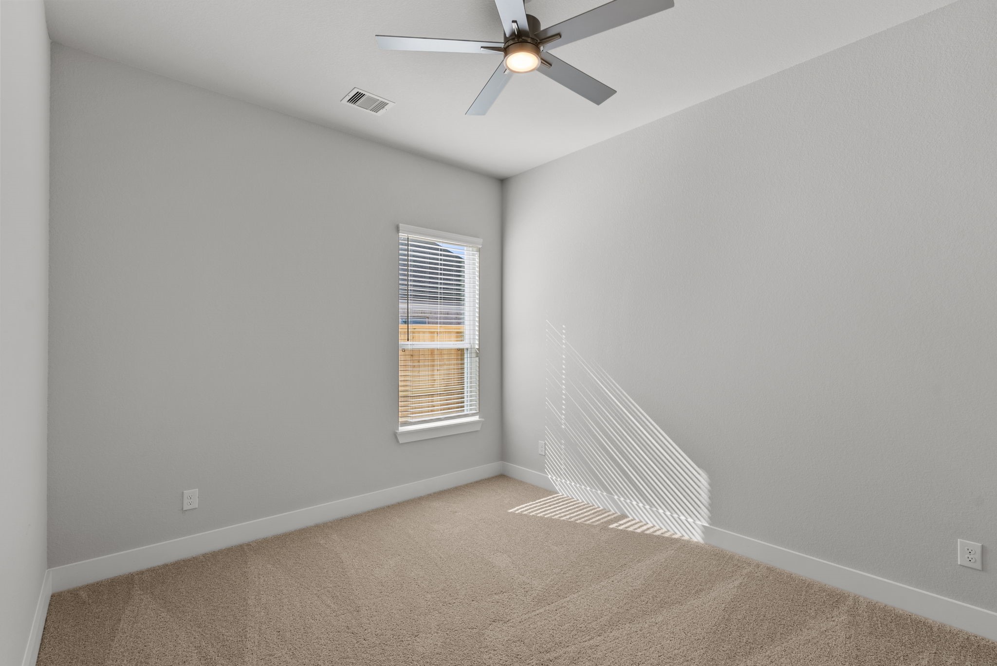 413 Hampton Edge Lane Waller, TX 77484 - Photo 16 of 42