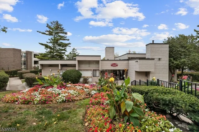 $229,000 | 1 River Road, Unit L, Nutley, NJ 07110