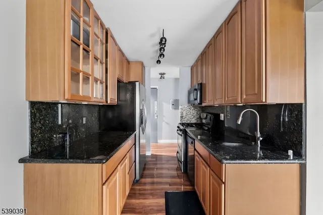 $229,000 | 1 River Road, Unit L, Nutley, NJ 07110